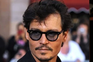glassesJohnny